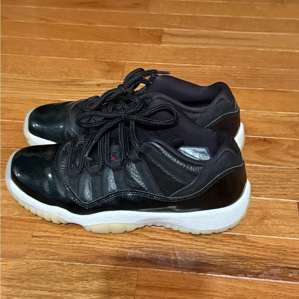 Black and White Retro Jordan Sneakers size 6.5Y - Picture 3 of 6